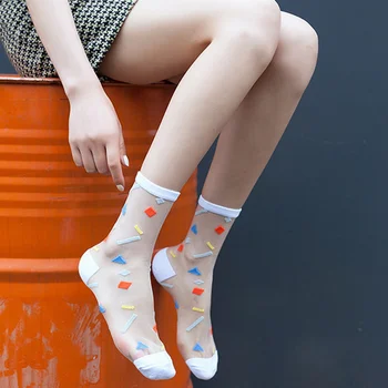 חידוש נשים מצחיק גרביים בקיץ אולטרה דק-גביש שקוף משי גרביים Harajuku באיכות גבוהה מזדמנים לנשימה קצרה גרביים