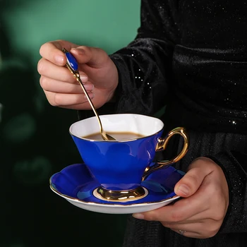 מתנות החברה הכי טובה ילדה לחתונה שחור לבן כוסות קפה בסגנון אירופאי פרח כוס תה לבית ולגינה